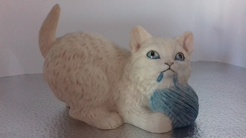 Vintage aynsley porcelain cat - aynsley,